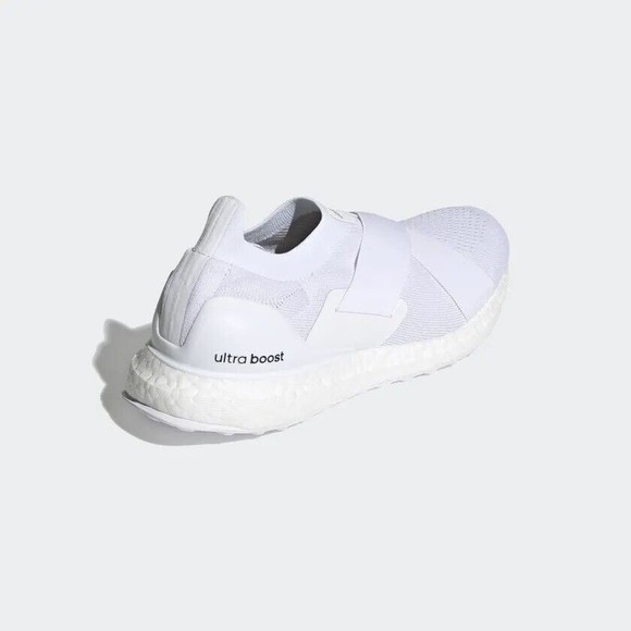 WOMEN'S adidas UltraBoost DNA Cloud White H02815 - Picture 5 of 9